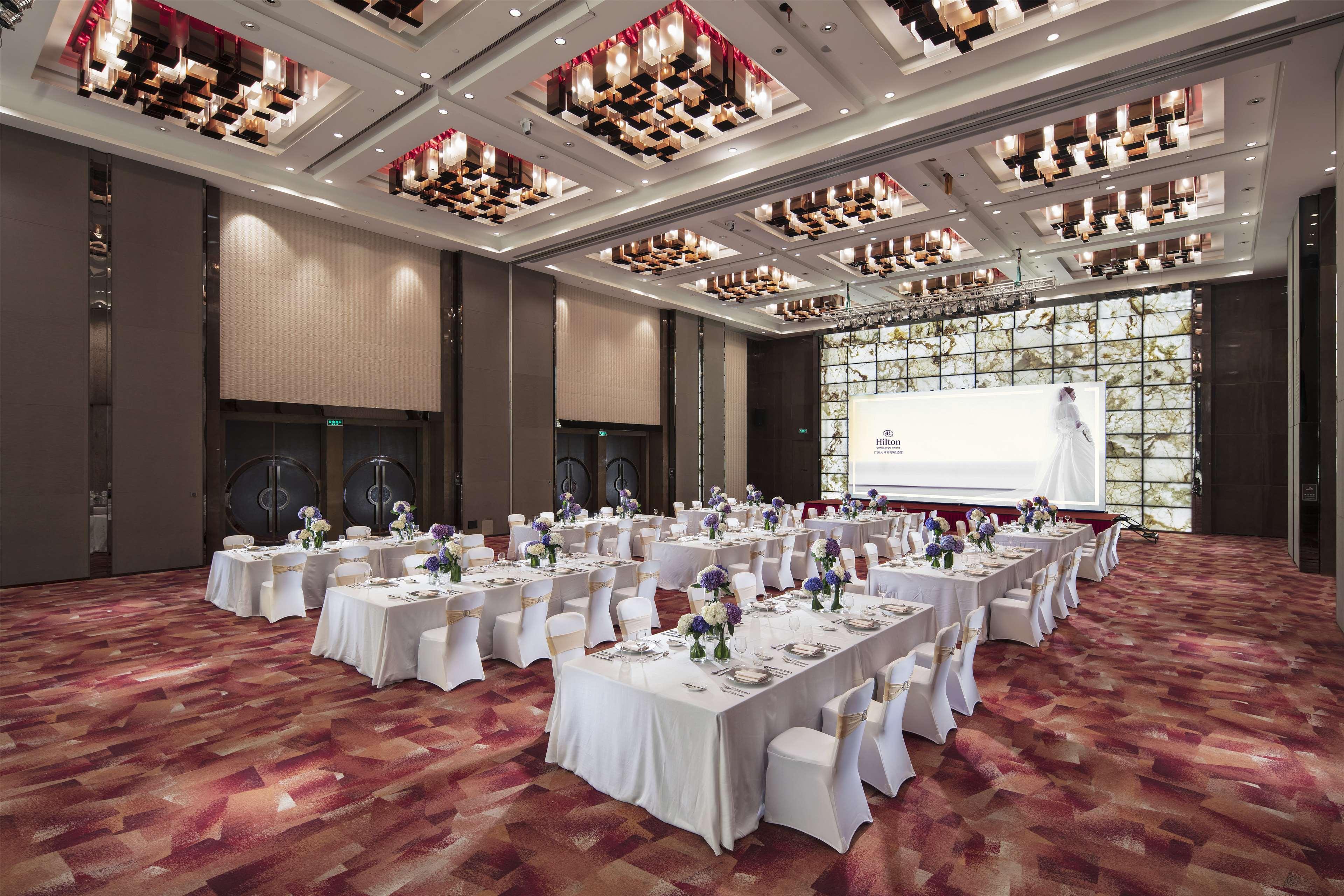 Hilton Guangzhou Tianhe - Free Shuttle Bus And Registration Counter Available During Canton Fair Period Eksteriør bilde The Grand Ballroom