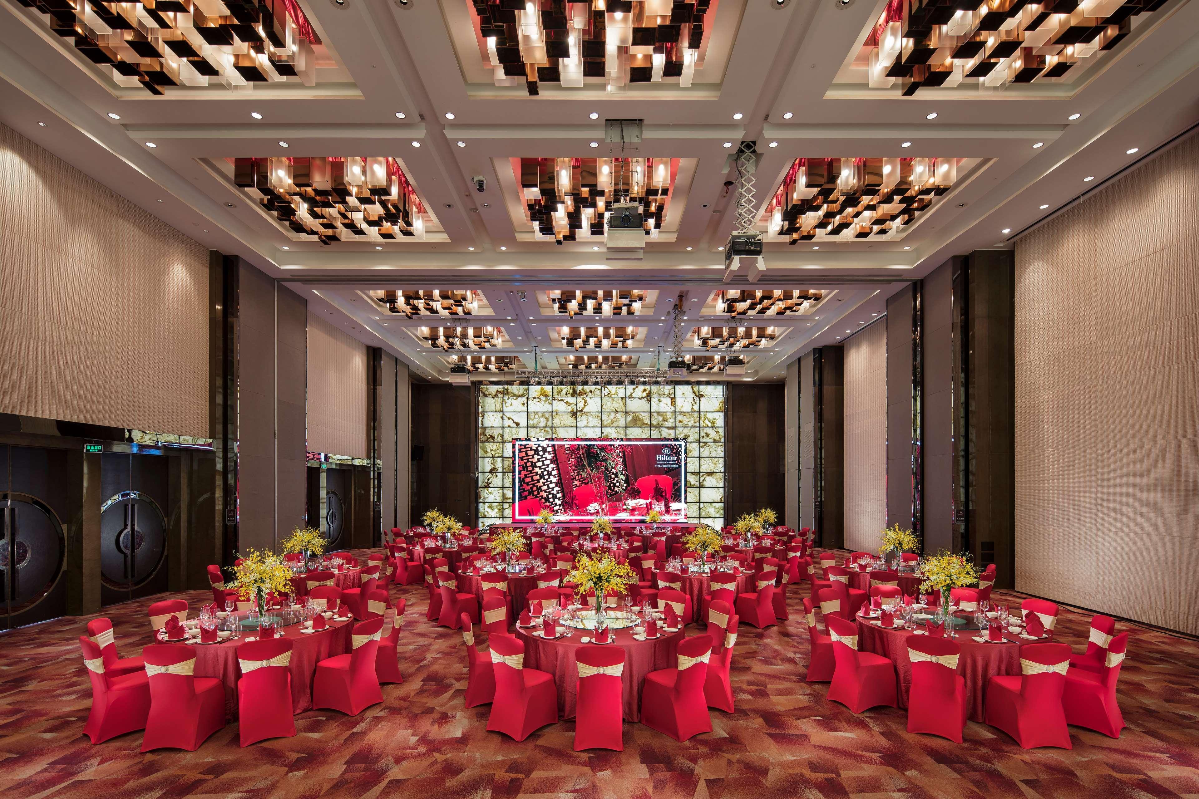 Hilton Guangzhou Tianhe - Free Shuttle Bus And Registration Counter Available During Canton Fair Period Eksteriør bilde The Grand Ballroom